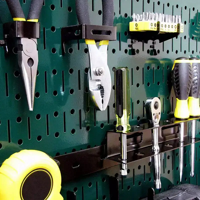 Organisateur d'outils horizontal en tôle perforée 32 x 16 pour garages et abris avec supports de fixation